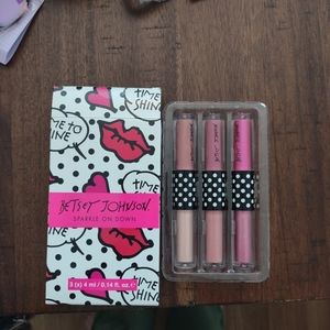 NWT Betsey Johnson Sparkle on Down lip gloss
